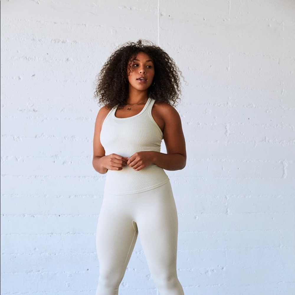 SET ACTIVE oat milk form racer size S